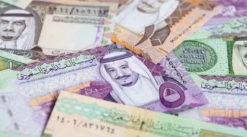 سعر الريال السعودي في مصر اليوم الأحد 30 نوفمبر 2025 وتأثيره على تحويلات العاملين السعوديين